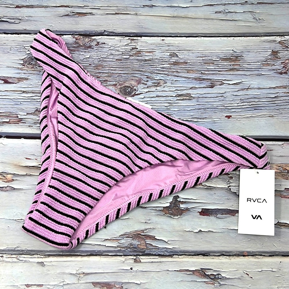 🆕NWT RVCA Storm Mid Rise Bikini Bottom Medium Coverage Lavender